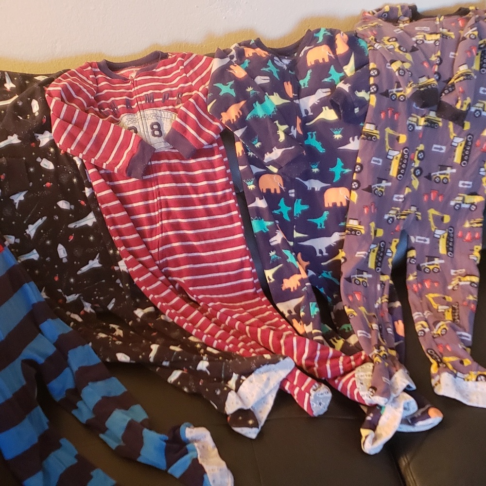 Toddler boy's sleepers